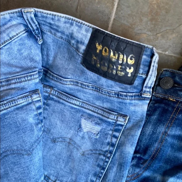 American Eagle Outfitters Blue Skinny Distressed Jeans - Picture 3 of 3